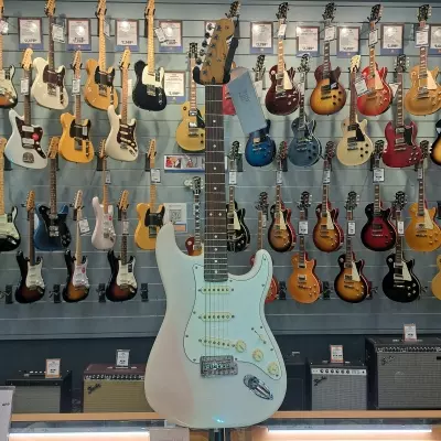 Fender Player II Strat